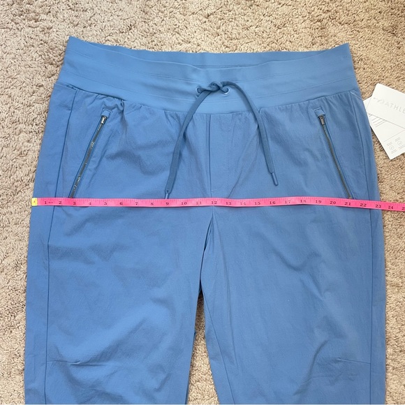 ATHLETA Trekkie North Plus Size Jogger Pants in Cottage Blue Size 18 NEW - Picture 13 of 16